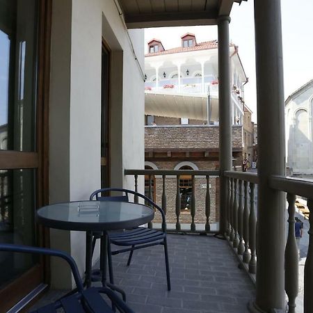 Proper Apartment - Duplex Home Tbilisi Eksteriør billede